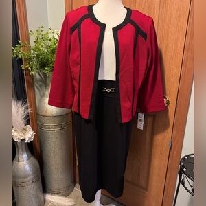 STUDIO 1 Woman’s 2pc Black/Red Color Block Dress NWT Size 16